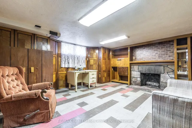 Additional image 31 of 100 Borden Ave