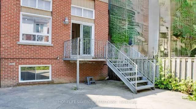 Additional image 6 of 54 Carnival Crt