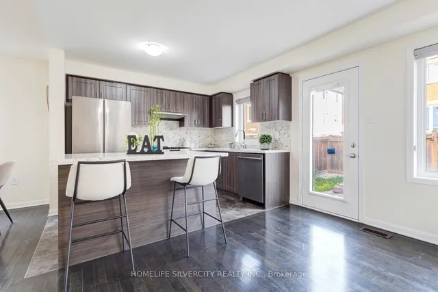 Additional image 15 of 121 Buick Blvd