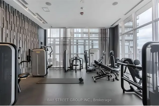 Additional image 31 of 65 St. Mary St Unit 3901