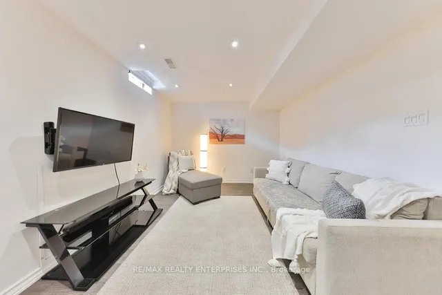 Additional image 32 of 2183 Birchleaf Lane