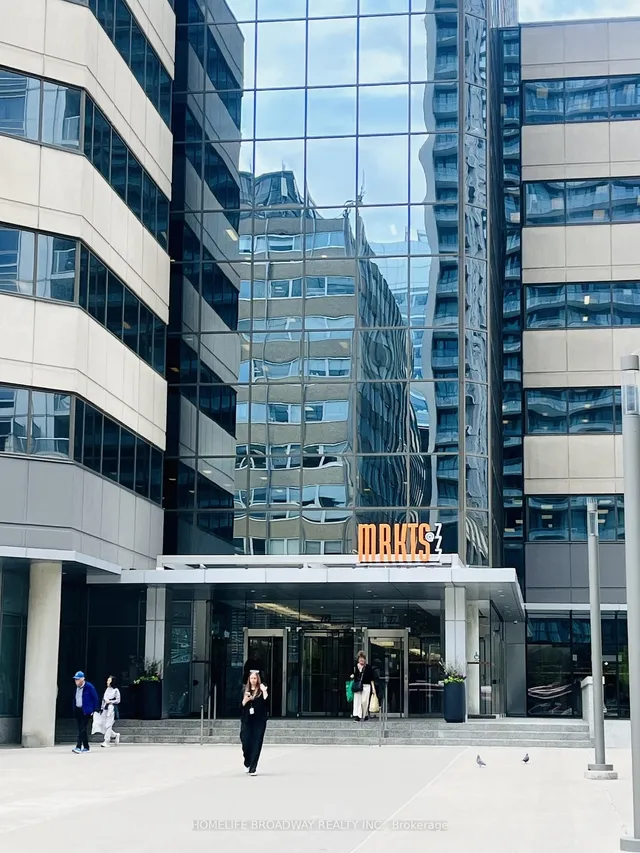 Additional image 4 of 763 Bay St Unit 215