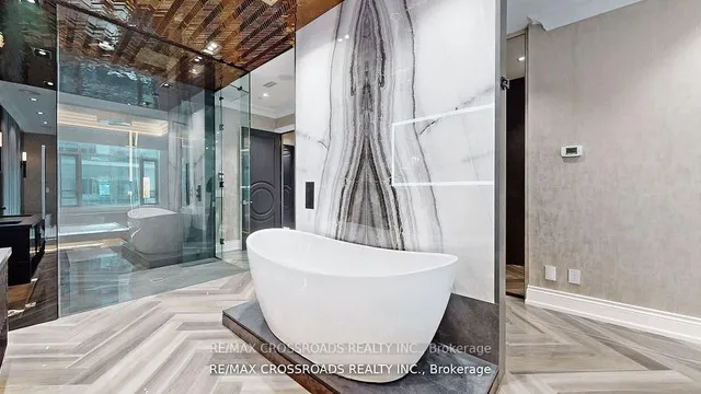 Additional image 27 of 311 Bay St Unit 4801