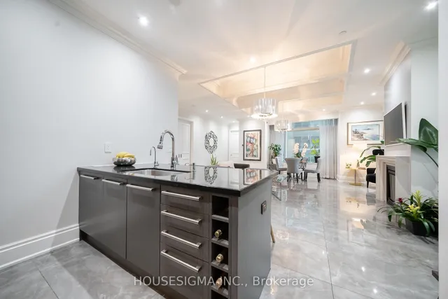 Additional image 5 of 311 Bay St Unit 4203