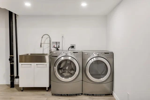 Additional image 29 of 21 Rustywood Dr