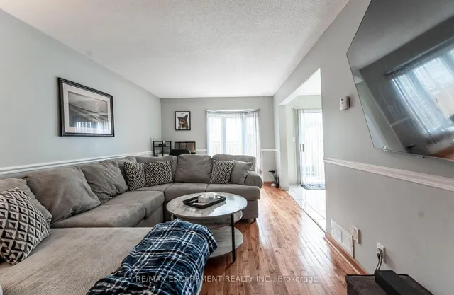 Additional image 11 of 1 Royalwood Crt Unit 55