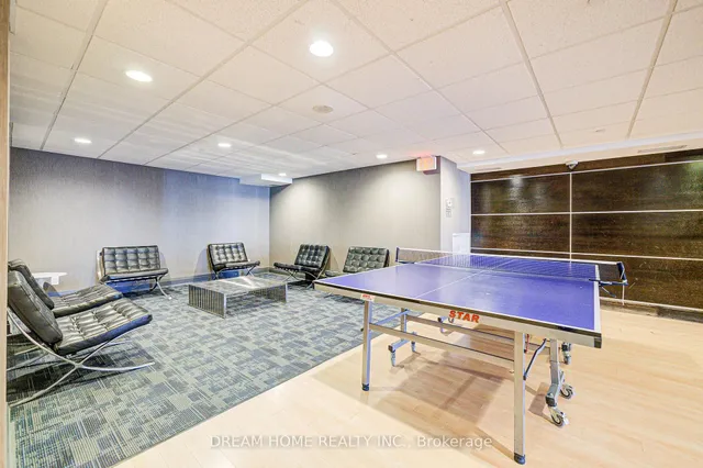 Additional image 43 of 1 Town Centre Crt