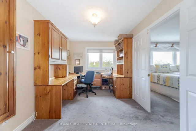 Additional image 27 of 42 Fernbrook Cres