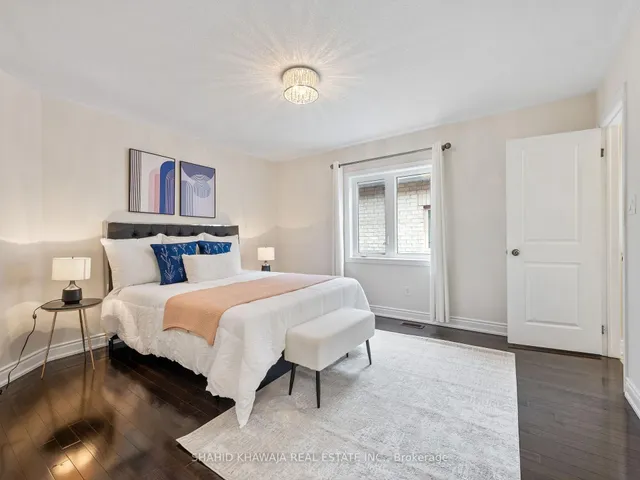 Additional image 33 of 27 Lampman Cres