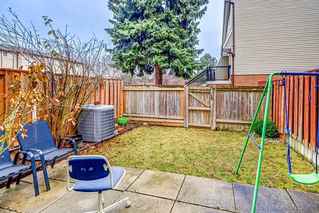 Additional image 4 of 51 Yellow Birch Way