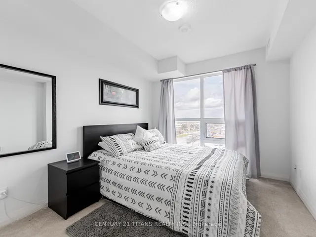 Additional image 16 of 30 Meadowglen Pl Unit 615