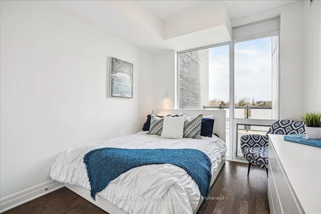 Additional image 23 of 3028 Creekshore Common N/A Unit 105