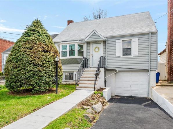 3038 Harding Avenue, Bronx, NY 10465