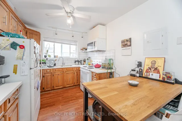 Additional image 22 of 39 Laws St