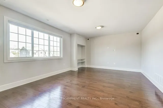 Additional image 22 of 174 Foxbar Rd