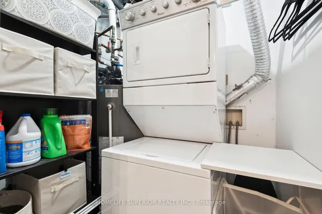 Additional image 40 of 122 Strachan Ave Unit 1