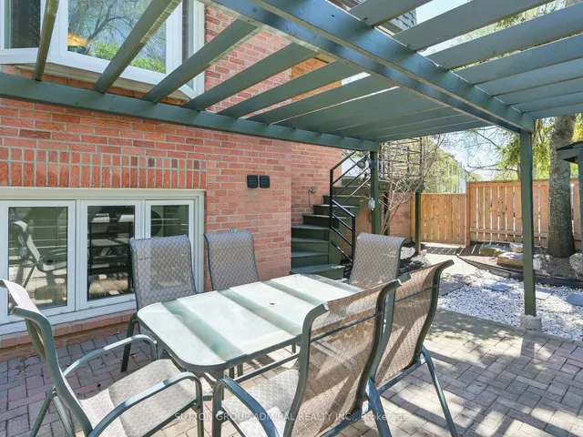 Additional image 44 of 248 Glengrove Ave
