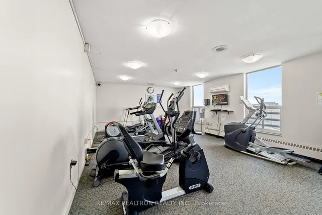 Additional image 38 of 130 Neptune Dr Unit 702