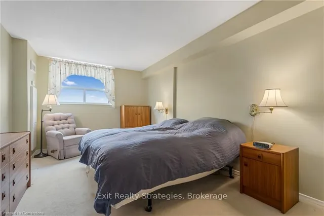 Additional image 13 of 1425 Ghent Ave Unit 907