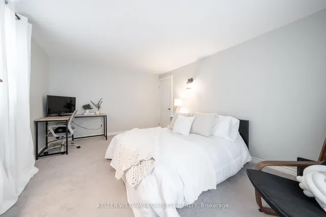 Additional image 19 of 264 Holton Ave