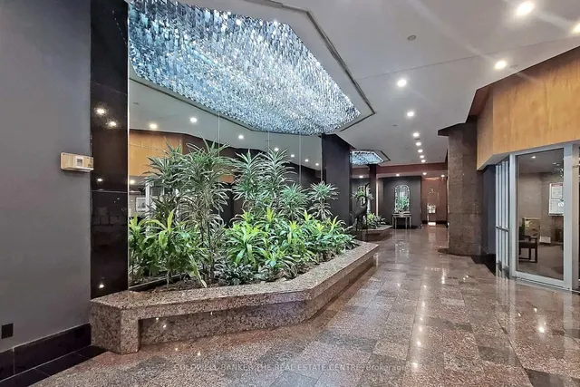 Additional image 46 of 38 Elm St Unit 1015