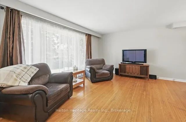 Additional image 7 of 452 Wedgewood Dr