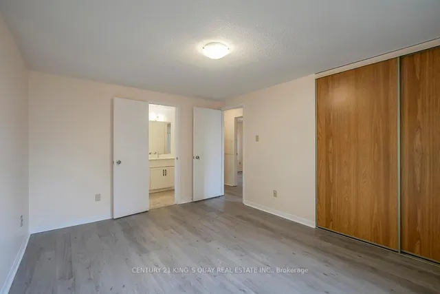 Additional image 21 of 95 Goldhawk Tr