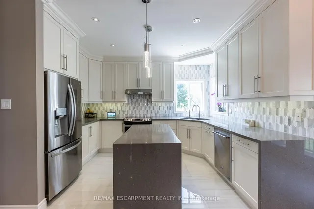 Additional image 9 of 58 ANDERSON Crt