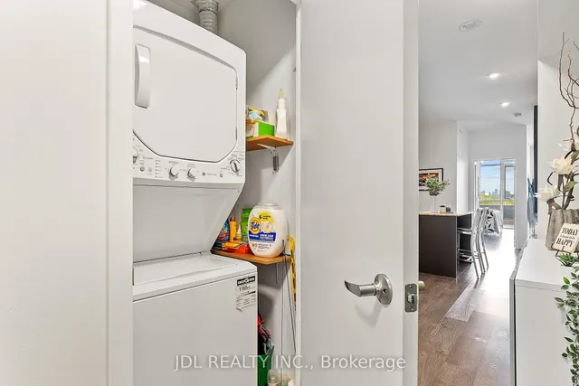 Additional image 20 of 2055 Danforth Ave Unit 301