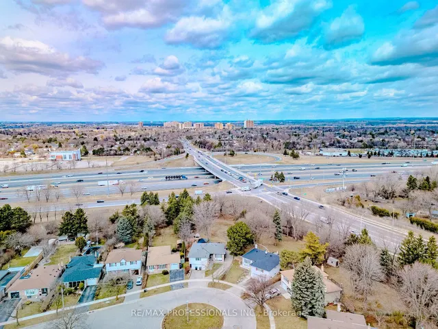 Additional image 44 of 184 Oakmeadow Blvd