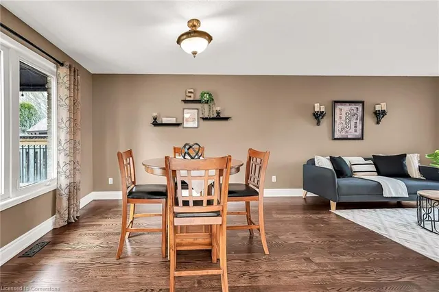 Additional image 12 of 58 Hillgarden Dr