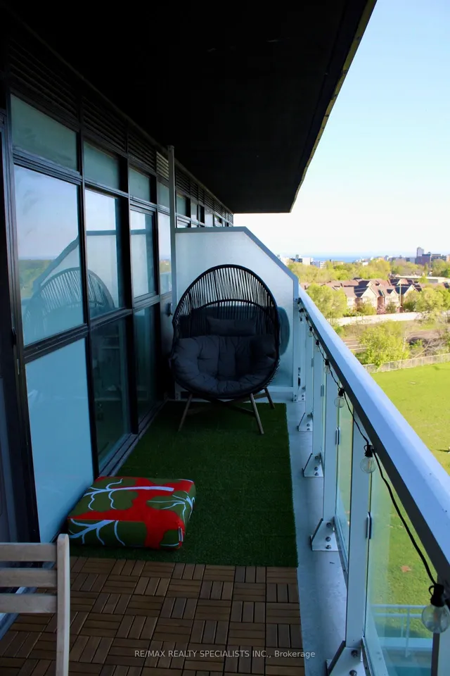 Additional image 15 of 251 Manitoba St Unit 809