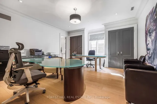 Additional image 25 of 221 Dunvegan Rd