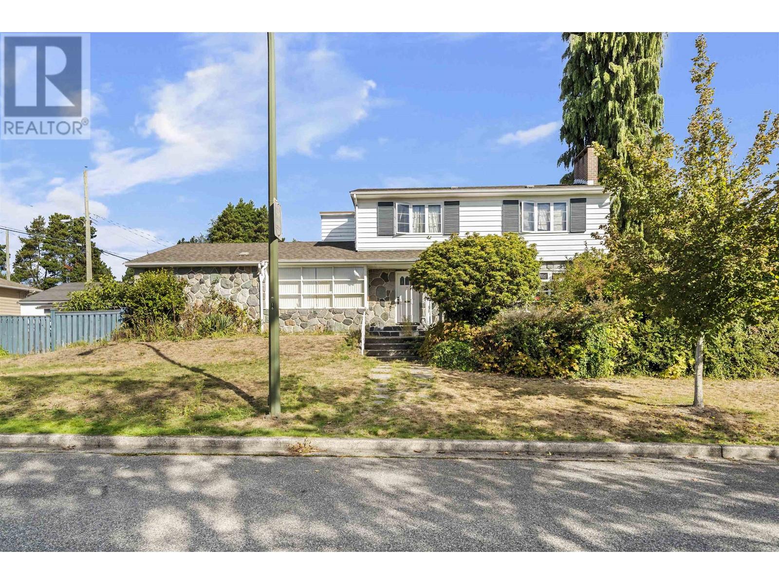 609 W 52ND AVENUE|Vancouver, British Columbia V6P1G3