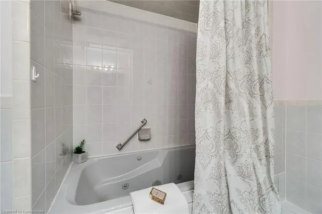 Additional image 23 of 3050 Pinemeadow Dr Unit 59