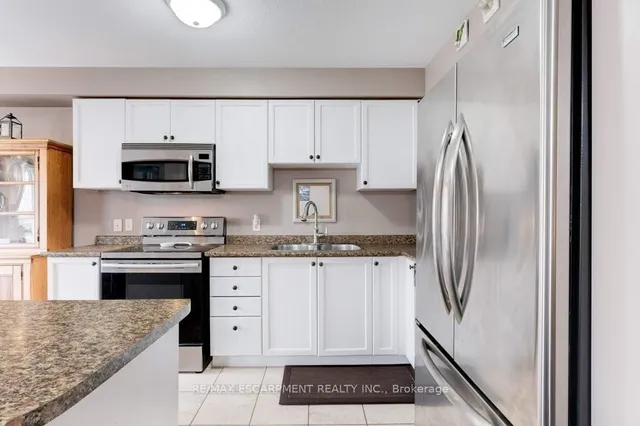 Additional image 11 of 37 BLUE MOUNTAIN Dr