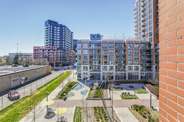 Additional image 24 of 31 Tippett Rd Unit 402