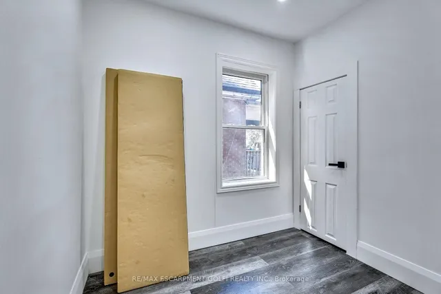 Additional image 15 of 1161 King St