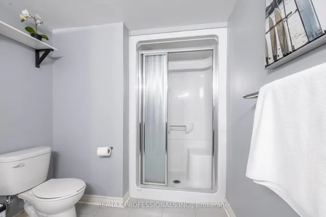 Additional image 7 of 1440 Main St Unit 108