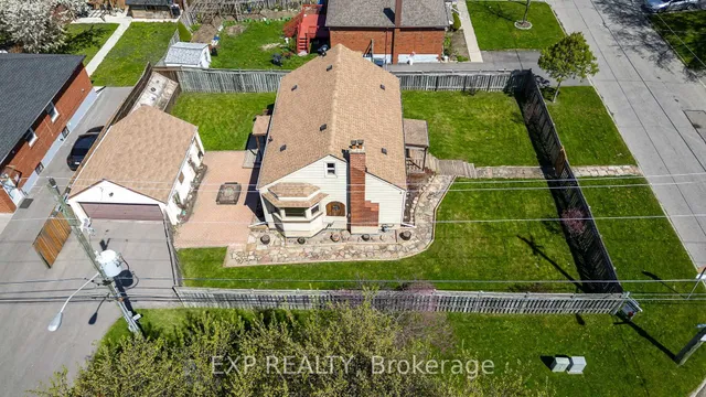 Additional image 17 of 72 Cleta Dr