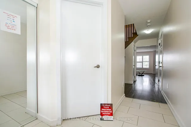 Additional image 3 of 8 Edsel Rd