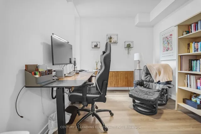 Additional image 19 of 460 Dundas St Unit 313