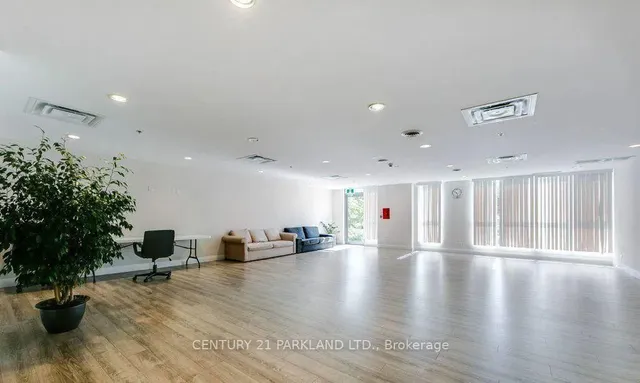 Additional image 11 of 22 East Haven Dr Unit #106