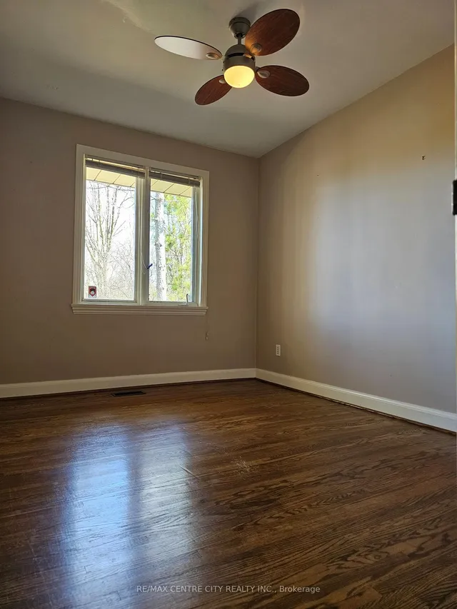 Additional image 15 of 274 Burnett Ave