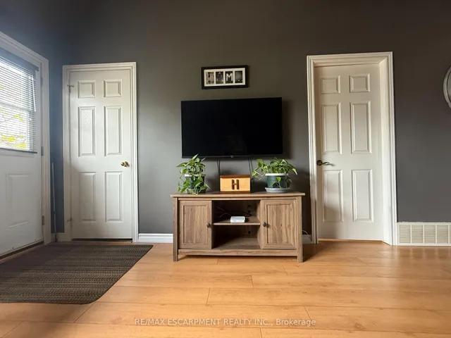 Additional image 4 of 713 Tate Ave