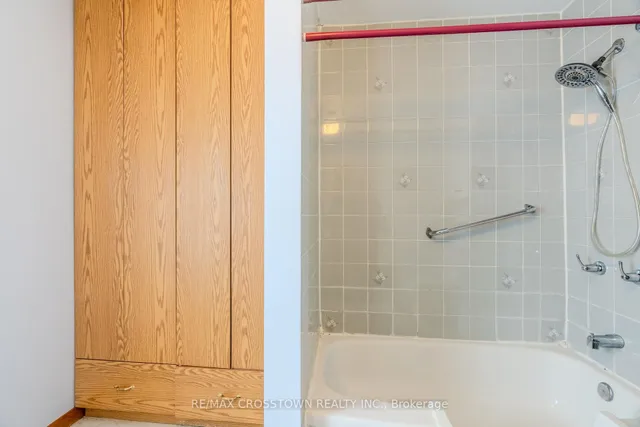 Additional image 39 of 53 Badgerow Ave