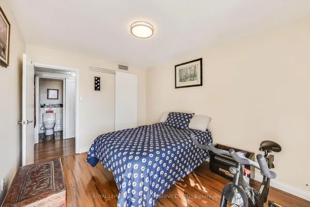 Additional image 21 of 44 Longbourne Dr Unit 1008