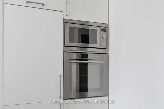 Additional image 14 of 27 Bathurst St Unit 1203
