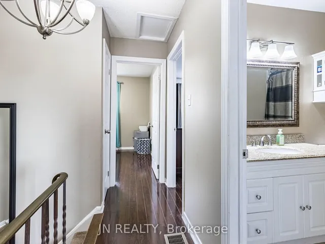 Additional image 29 of 79 Foster Cres Unit 79