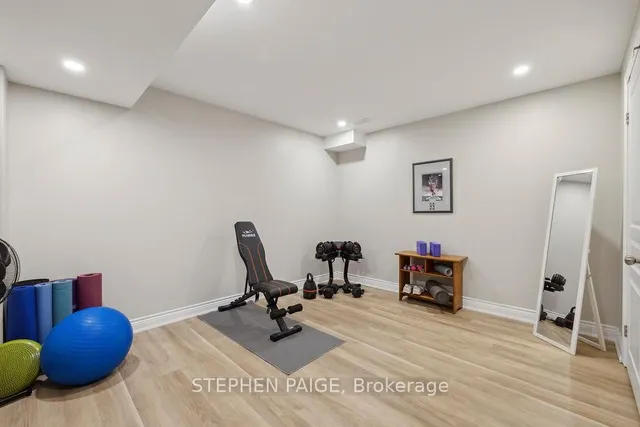 Additional image 37 of 12 Moorland Cres